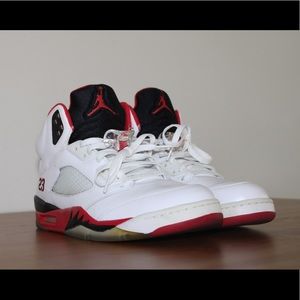 Auth Jordan 5 Retro Fire Red Black Tongue